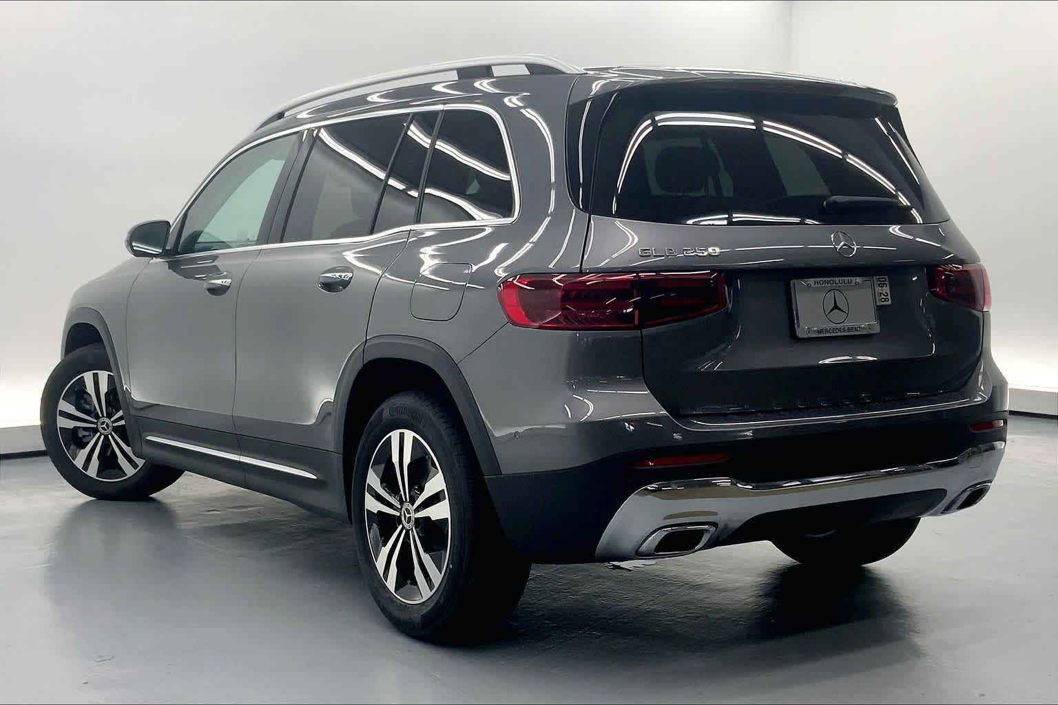 2026 Mercedes-Benz GLB 250 SUV