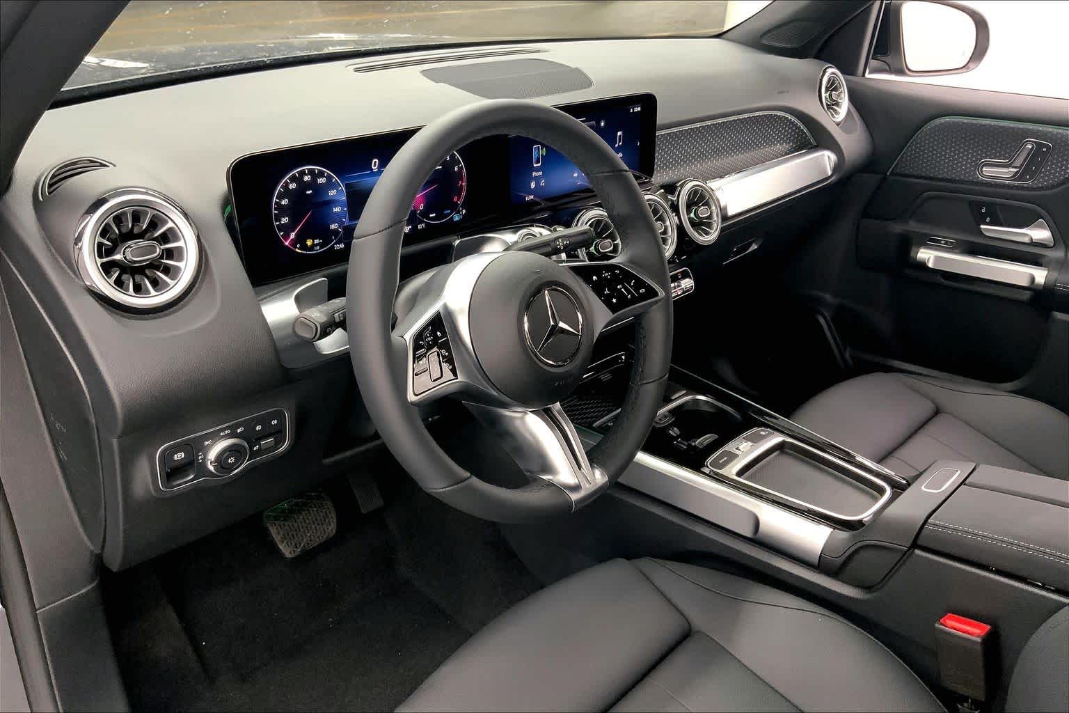 2026 Mercedes-Benz GLB 250 SUV