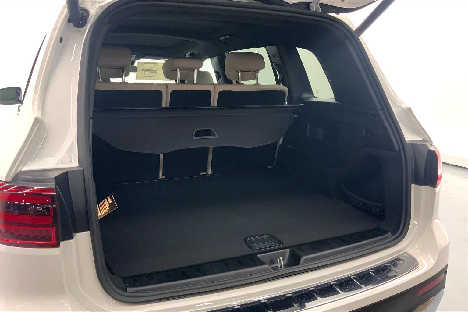 2026 Mercedes-Benz GLB 250 SUV