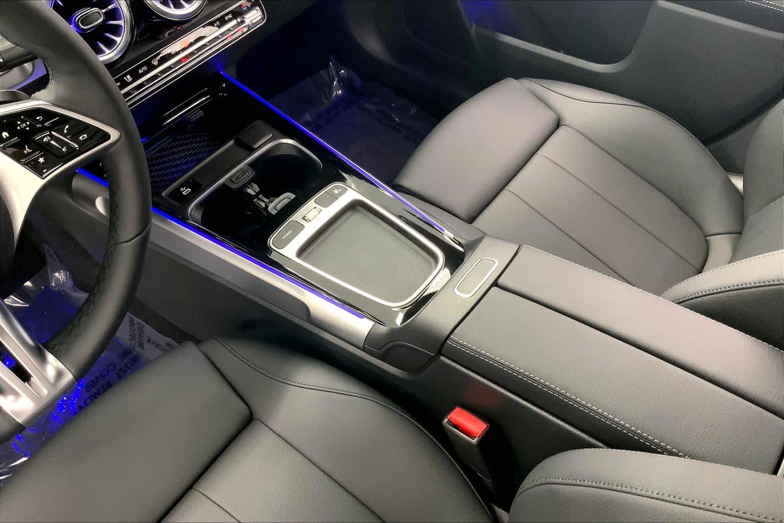 2026 Mercedes-Benz GLB 250 SUV