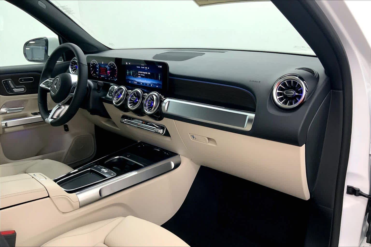 2026 Mercedes-Benz GLB 250 SUV