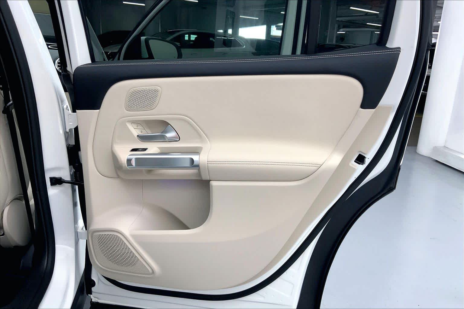 2026 Mercedes-Benz GLB 250 SUV