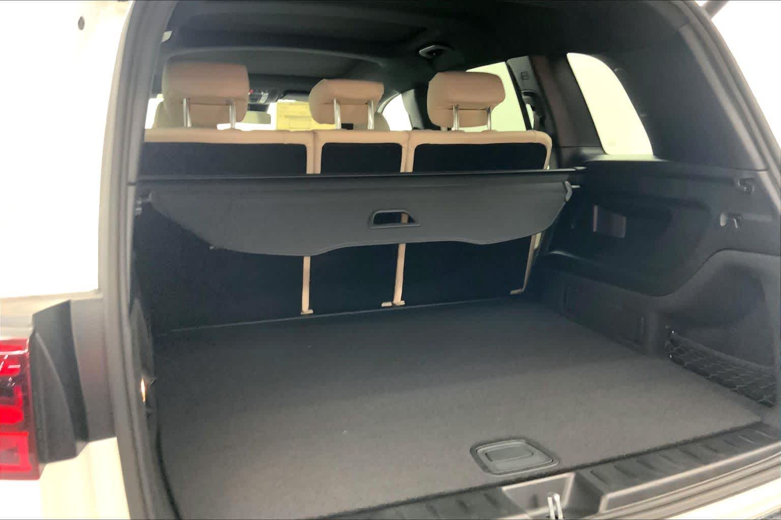 2026 Mercedes-Benz GLB 250 SUV