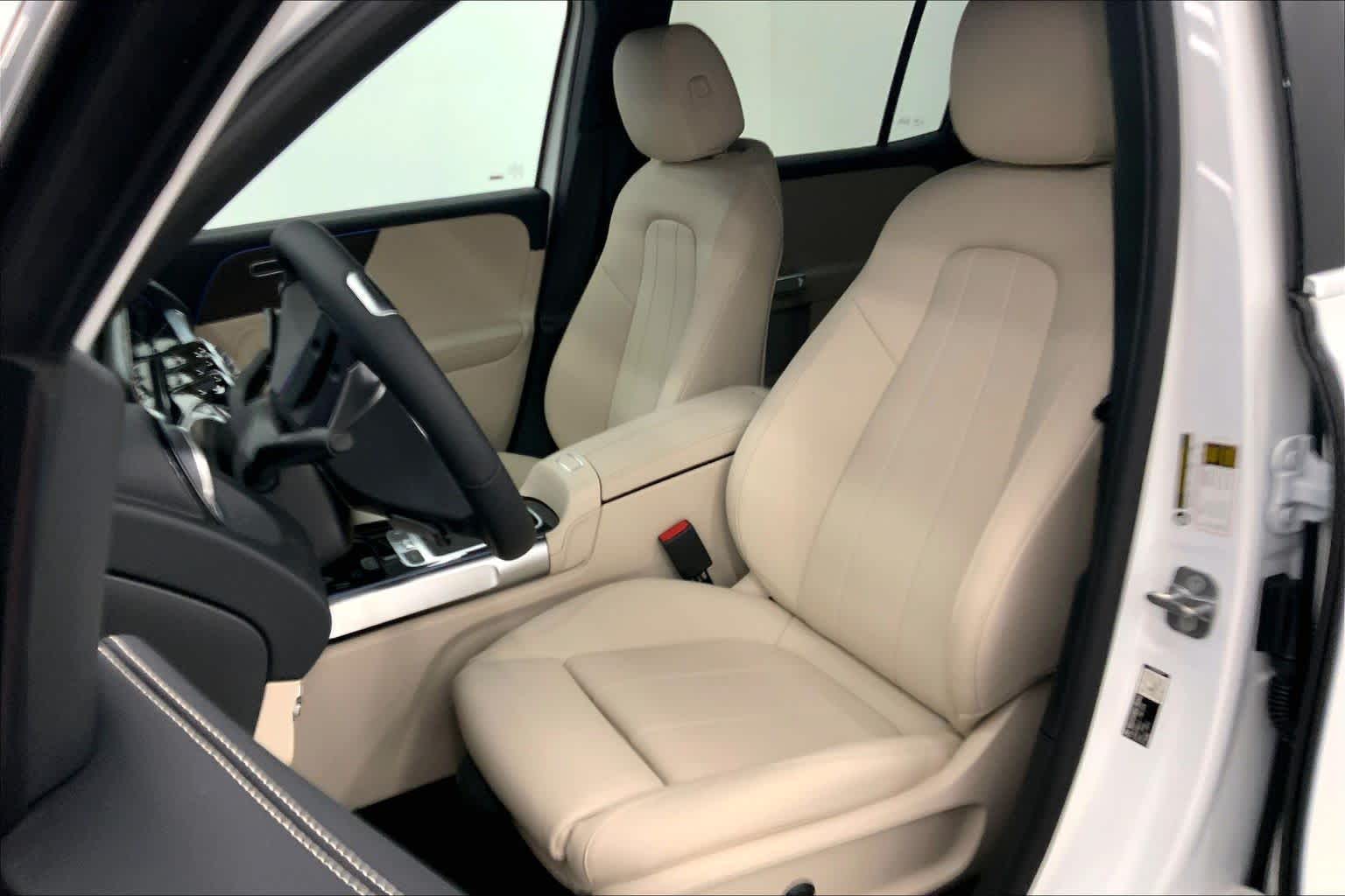 2026 Mercedes-Benz GLB 250 SUV