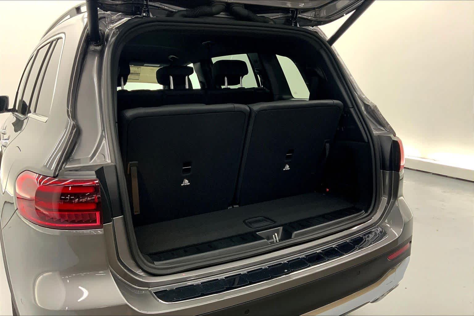 2026 Mercedes-Benz GLB 250 SUV