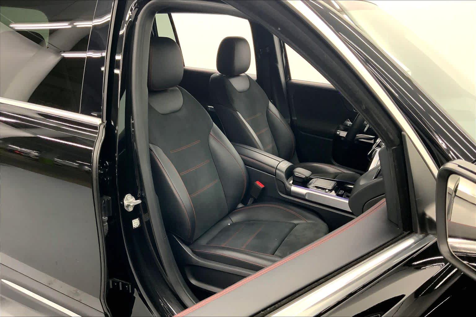 2021 Mercedes-Benz GLB 250 GLB 250