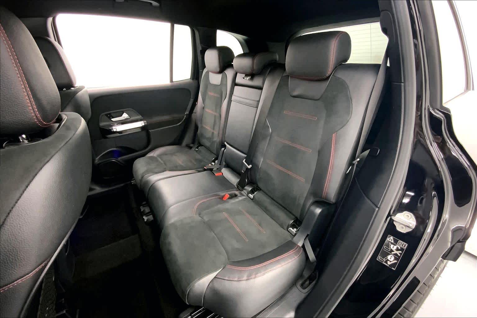 2021 Mercedes-Benz GLB 250 GLB 250