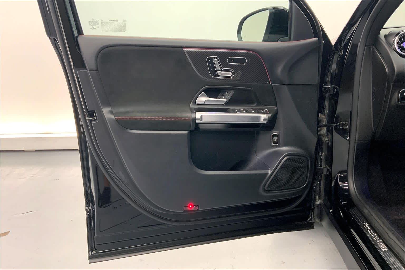 2021 Mercedes-Benz GLB 250 GLB 250