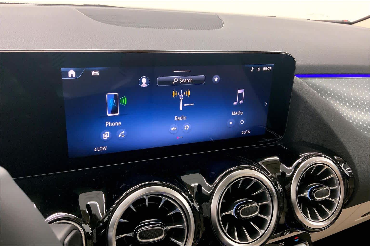 2026 Mercedes-Benz GLA 250 SUV