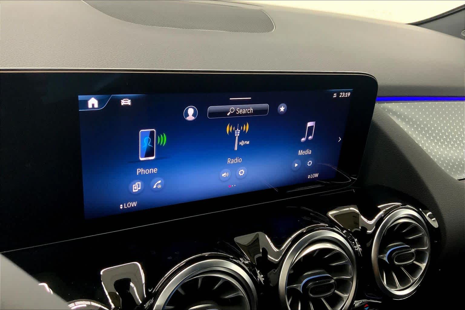 2026 Mercedes-Benz GLA 250 SUV