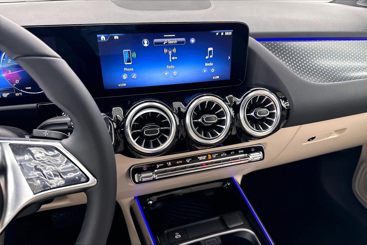 2026 Mercedes-Benz GLA 250 SUV