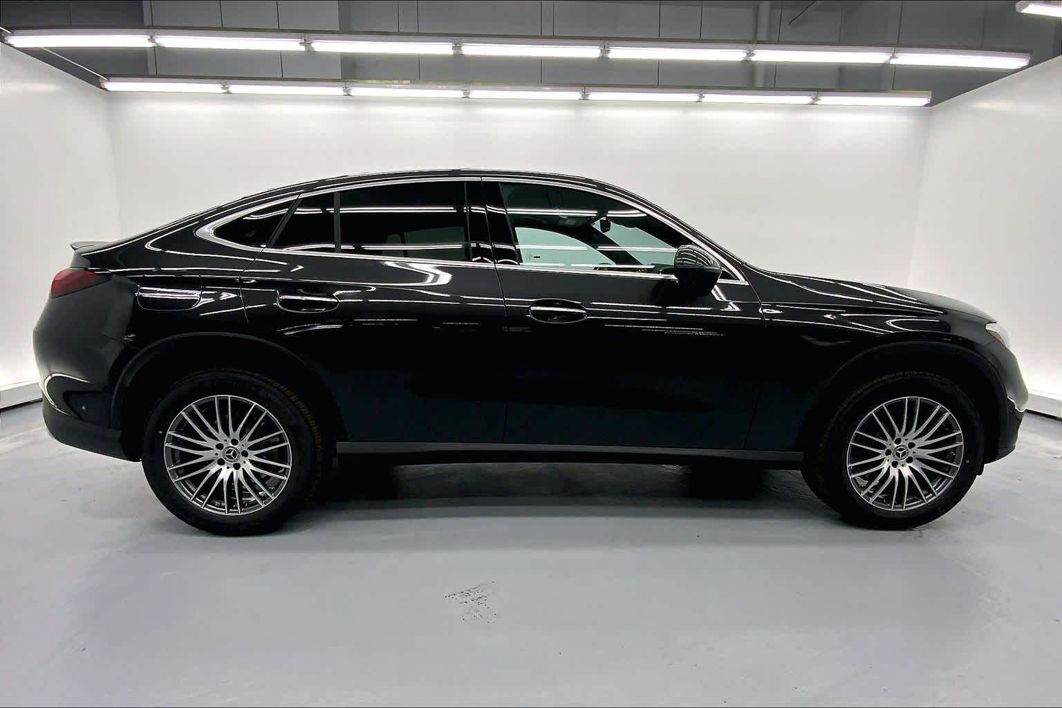 2026 Mercedes-Benz GLC 300 4MATIC® Coupe