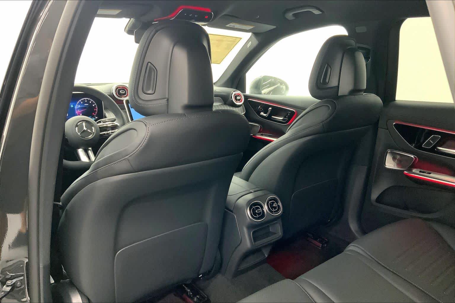 2026 Mercedes-Benz GLC 300 SUV