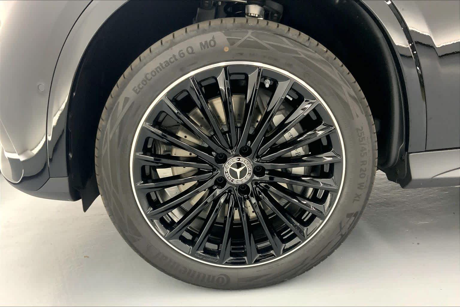 2026 Mercedes-Benz GLC 300 SUV