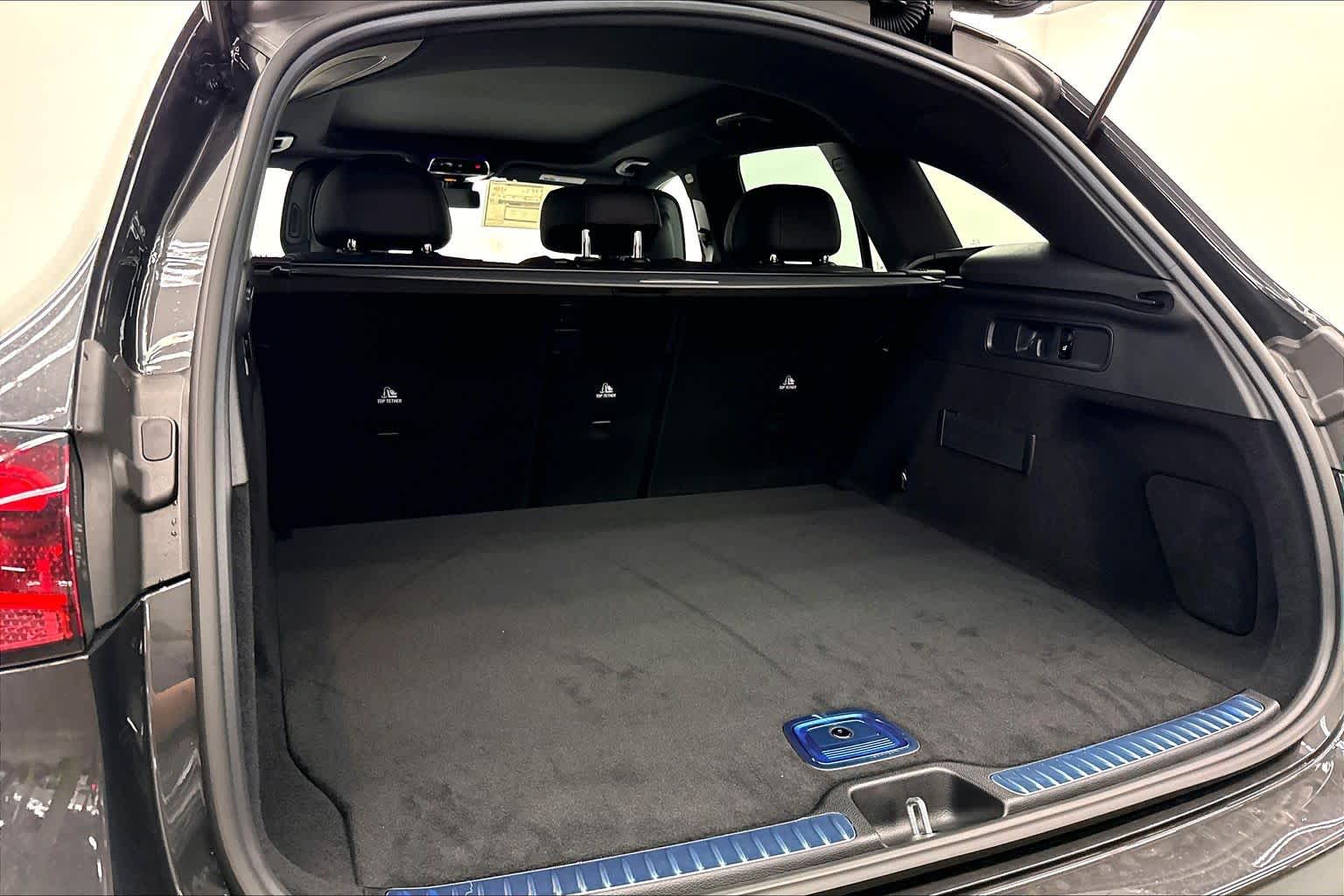 2027 Mercedes-Benz GLC 300 SUV