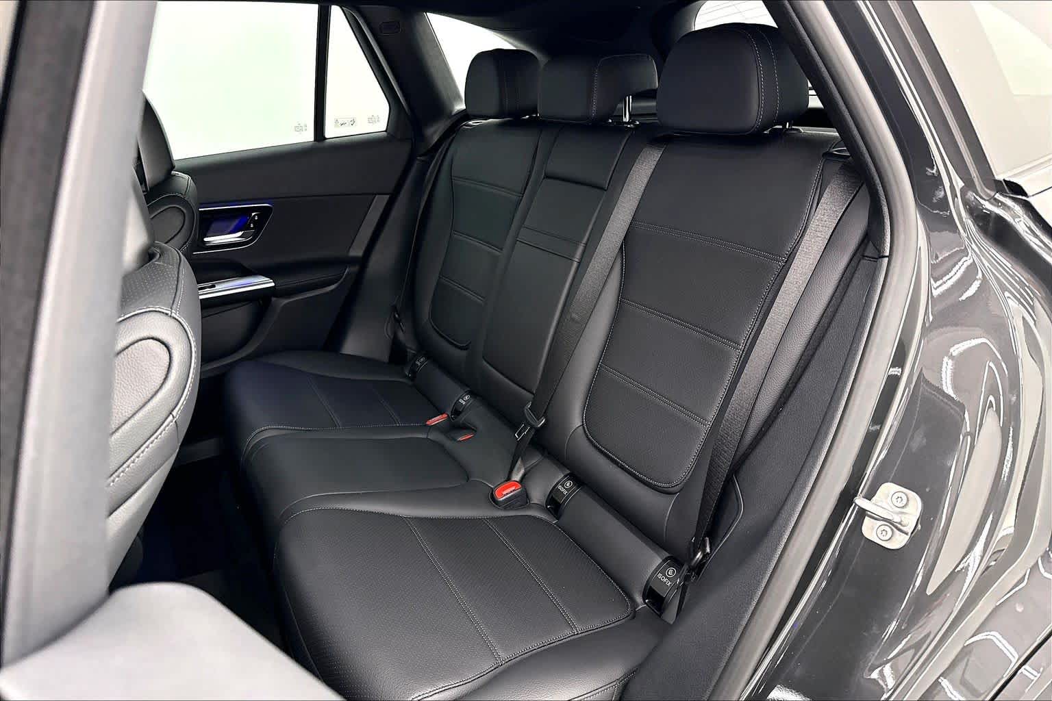 2027 Mercedes-Benz GLC 300 SUV