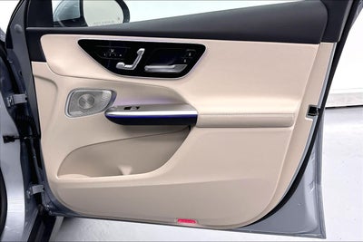 2027 Mercedes-Benz GLC 300 SUV