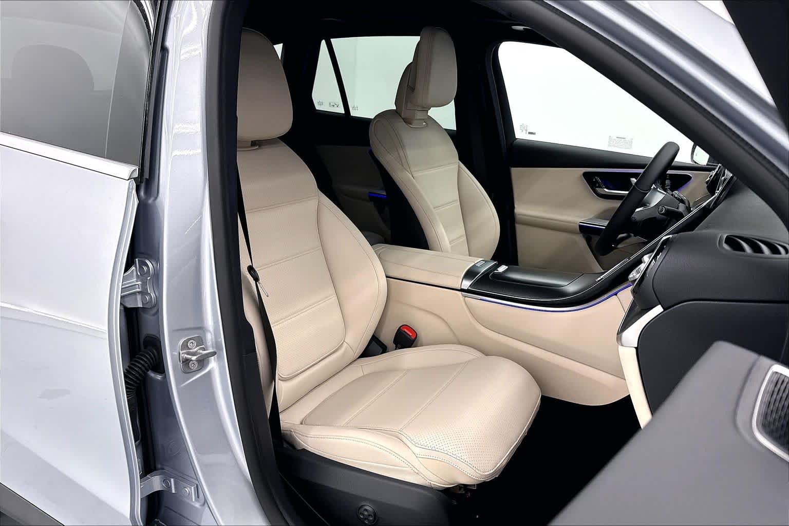 2027 Mercedes-Benz GLC 300 SUV