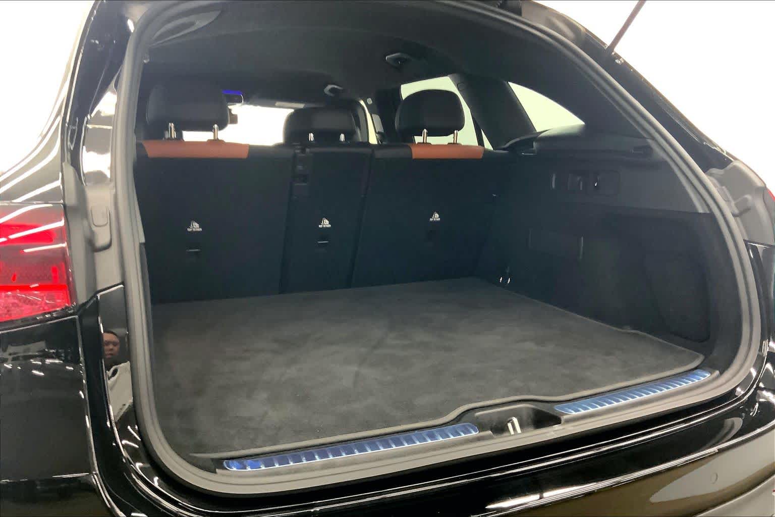 2023 Mercedes-Benz GLC 300 GLC 300