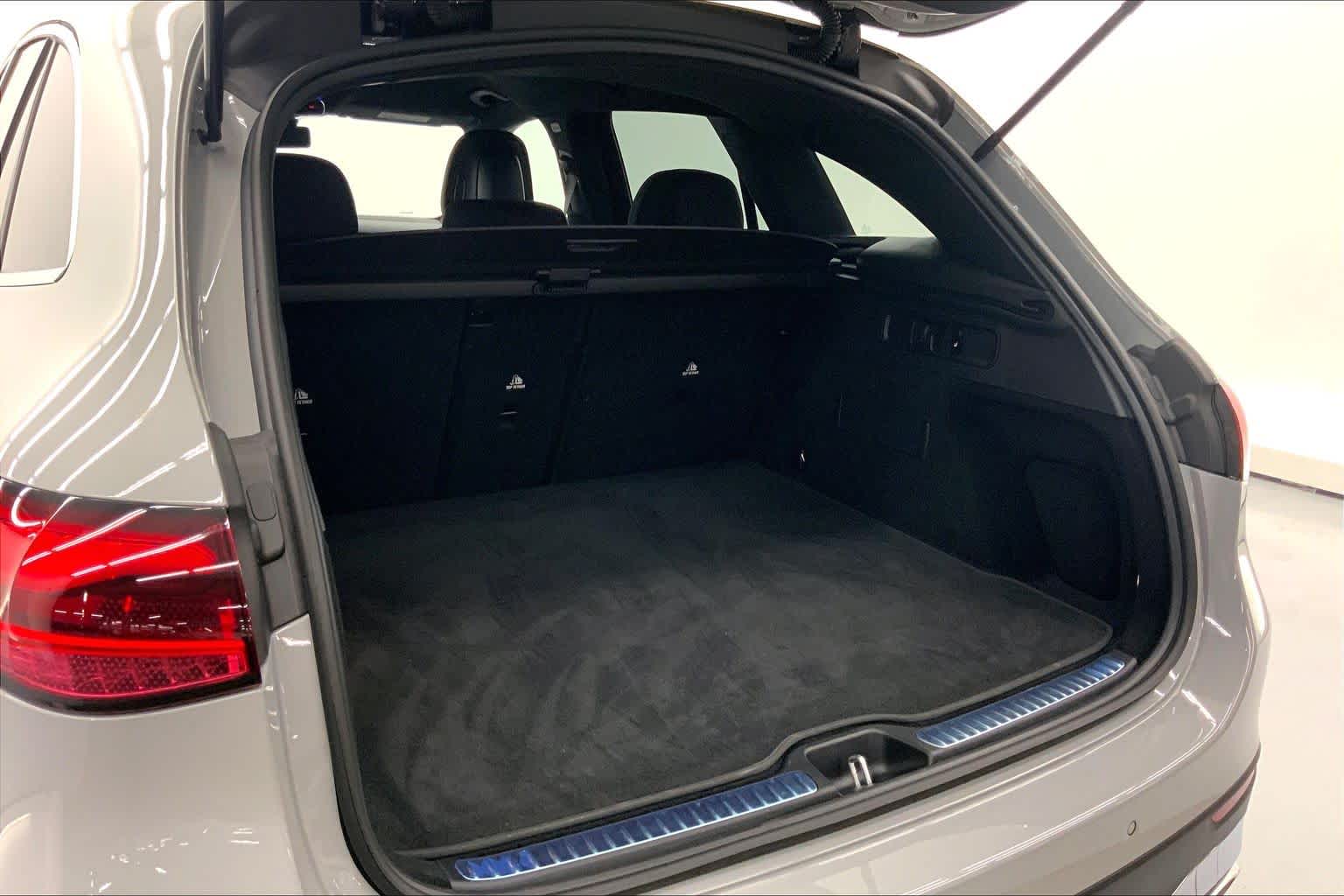 2026 Mercedes-Benz GLC 300 GLC 300