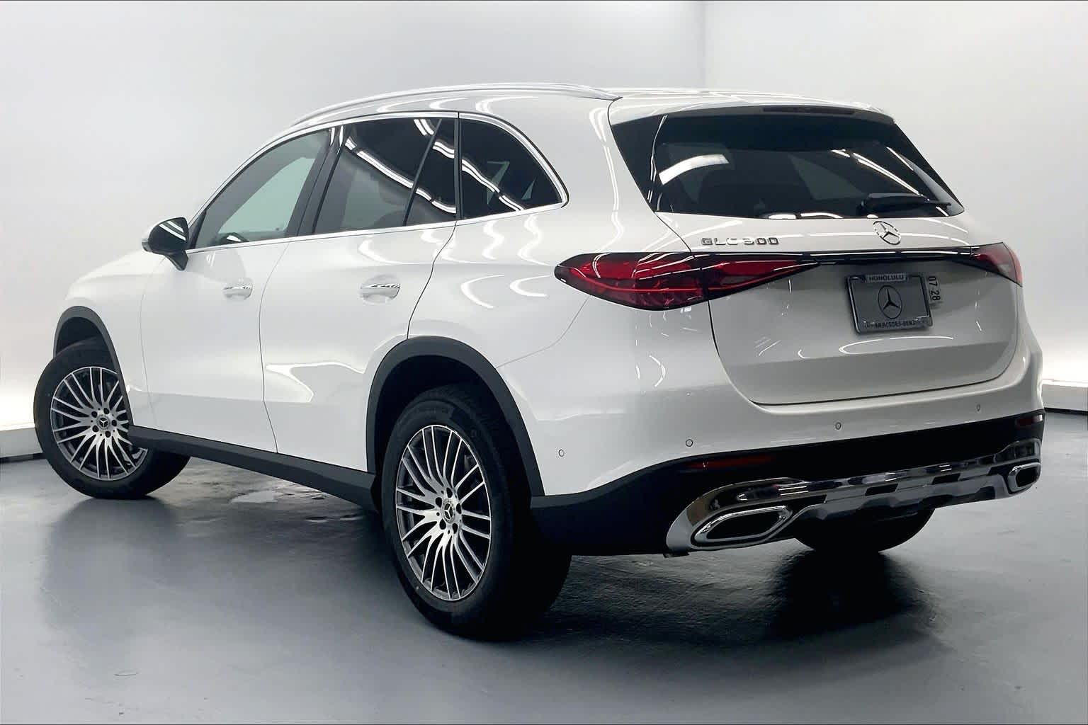2026 Mercedes-Benz GLC 300 SUV