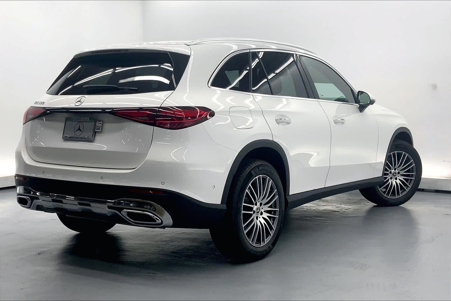 2026 Mercedes-Benz GLC 300 SUV