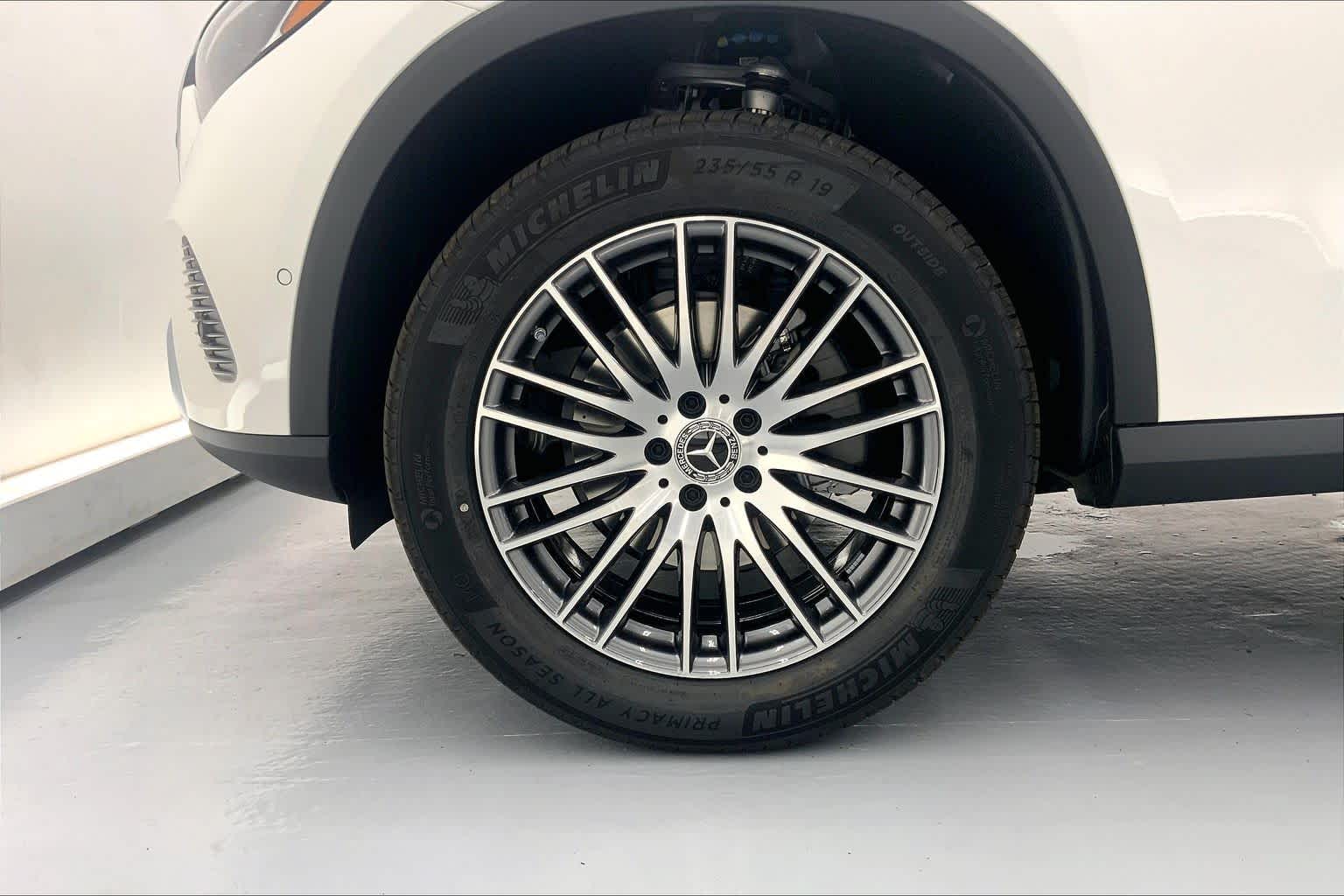 2026 Mercedes-Benz GLC 300 SUV