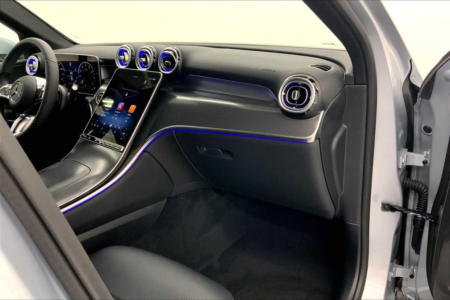 2026 Mercedes-Benz GLC 300 SUV