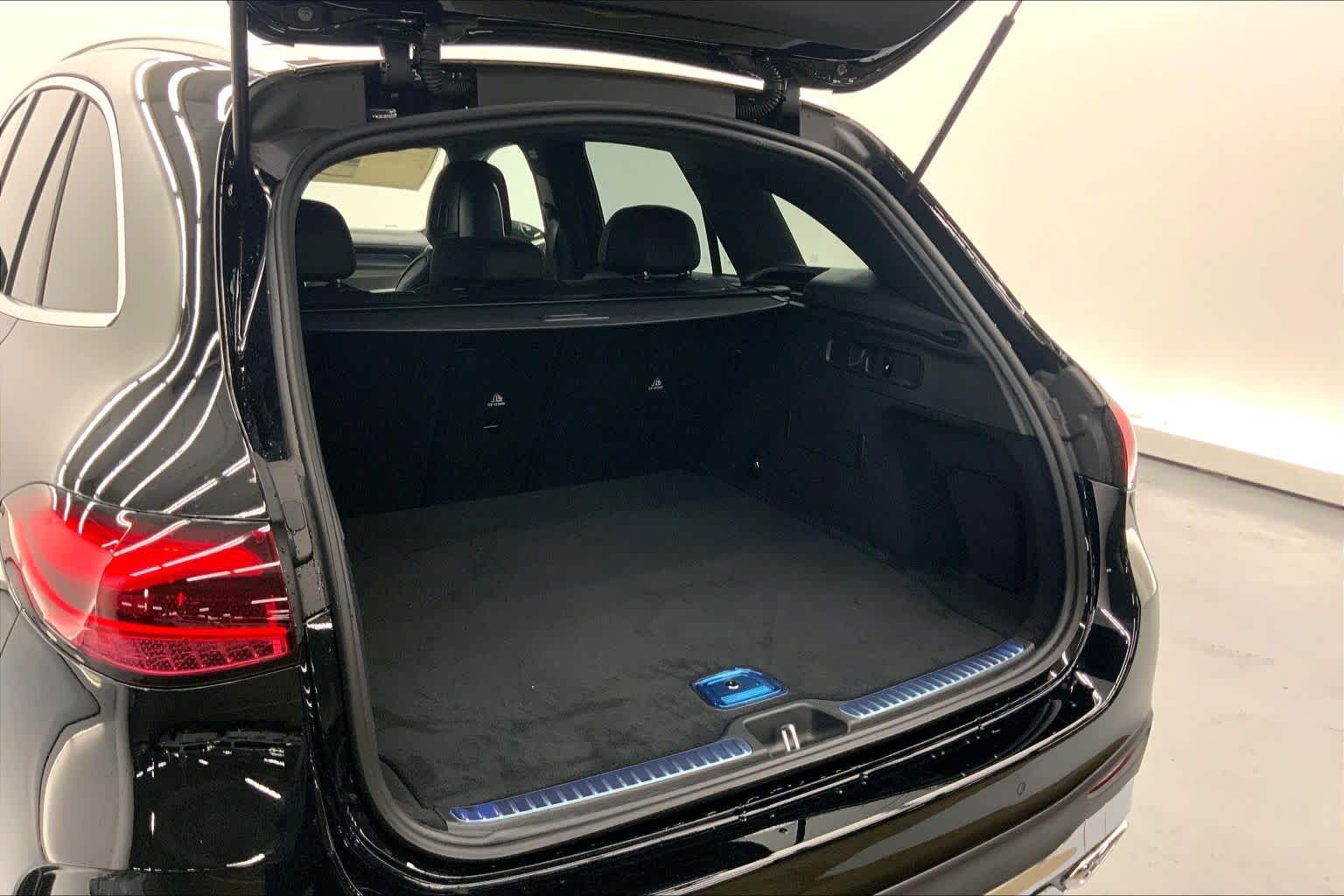 2026 Mercedes-Benz GLC 300 GLC 300