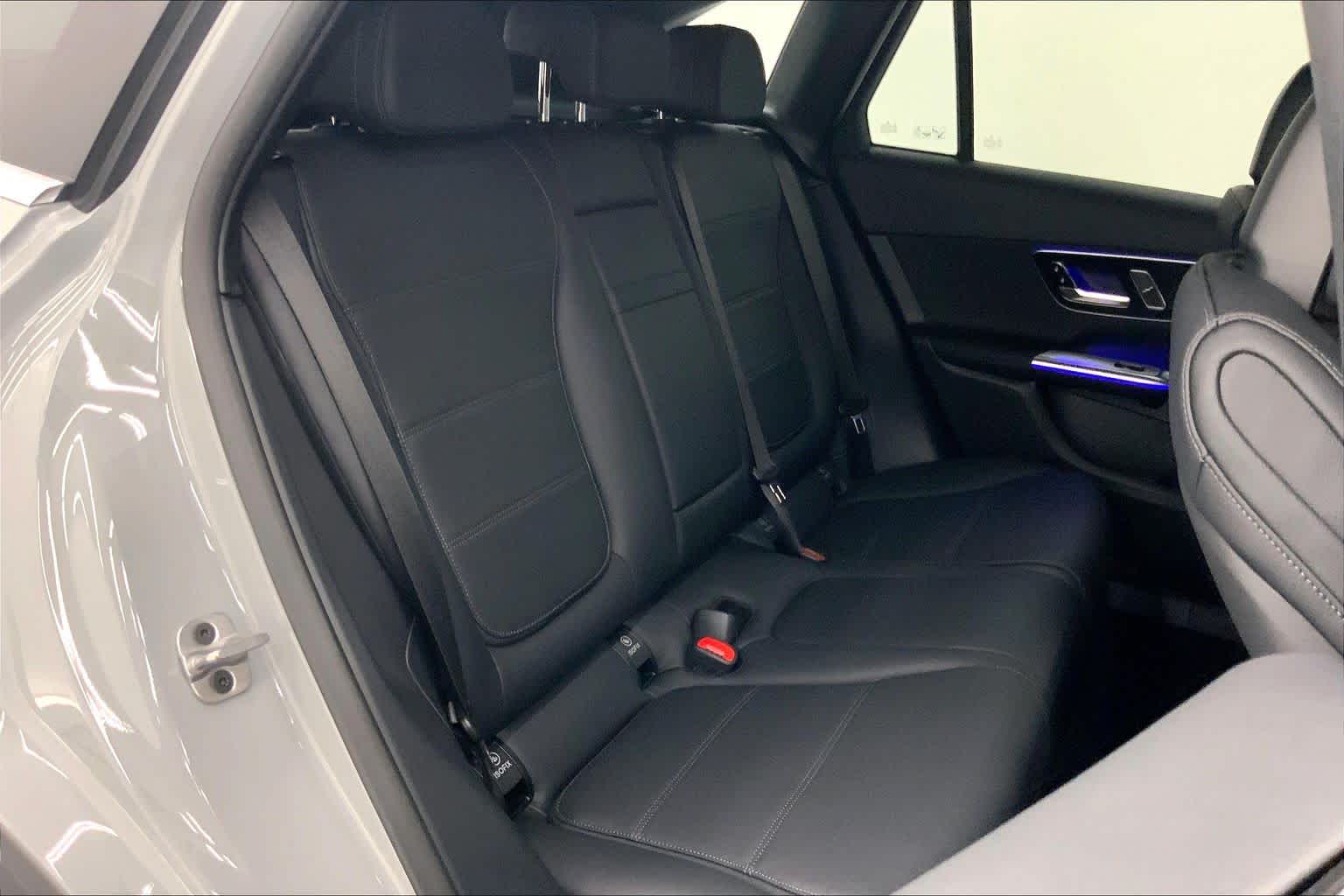 2026 Mercedes-Benz GLC 300 SUV