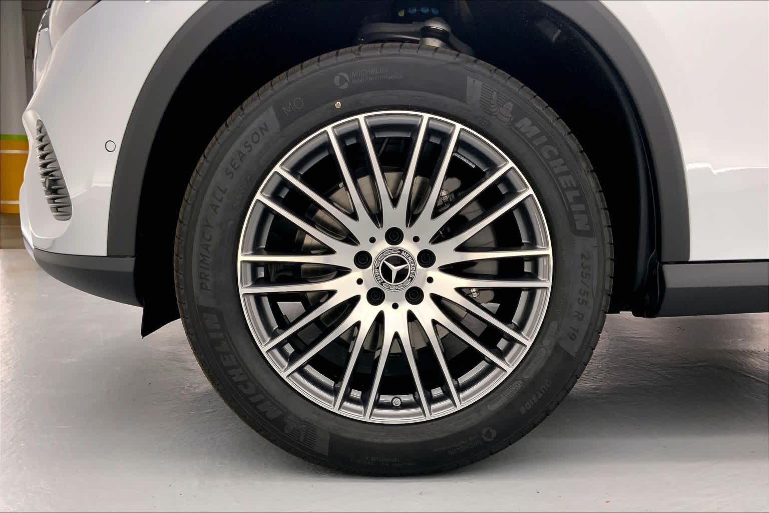 2026 Mercedes-Benz GLC 300 SUV