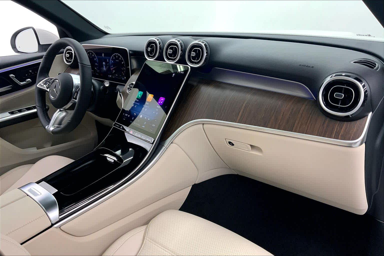 2026 Mercedes-Benz GLC 300 SUV