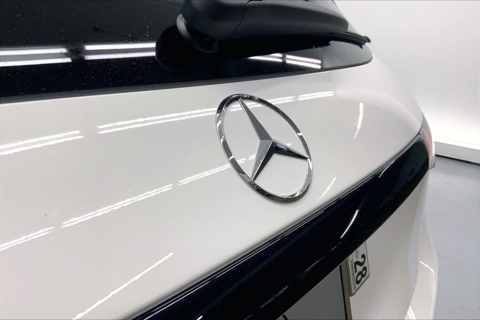 2026 Mercedes-Benz GLC 300 SUV