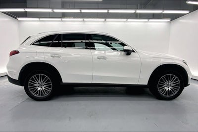 2026 Mercedes-Benz GLC 300 SUV