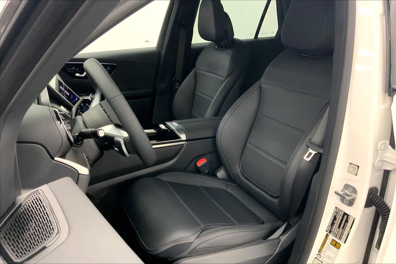 2027 Mercedes-Benz GLC 300 SUV