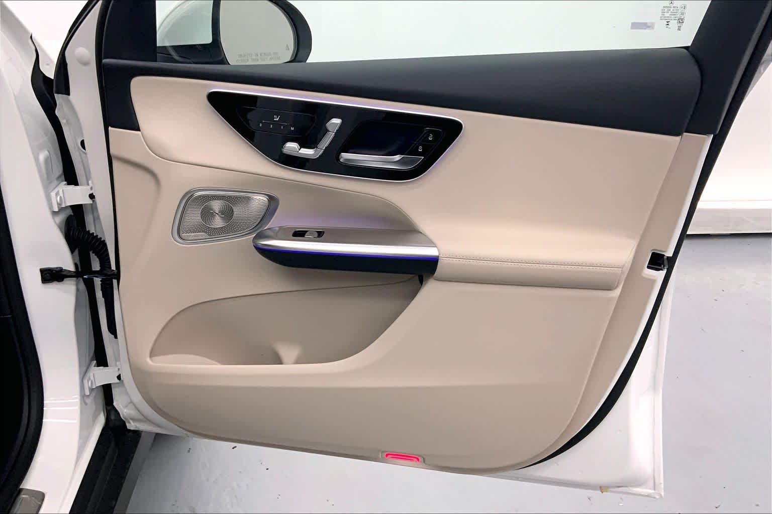 2027 Mercedes-Benz GLC 300 SUV