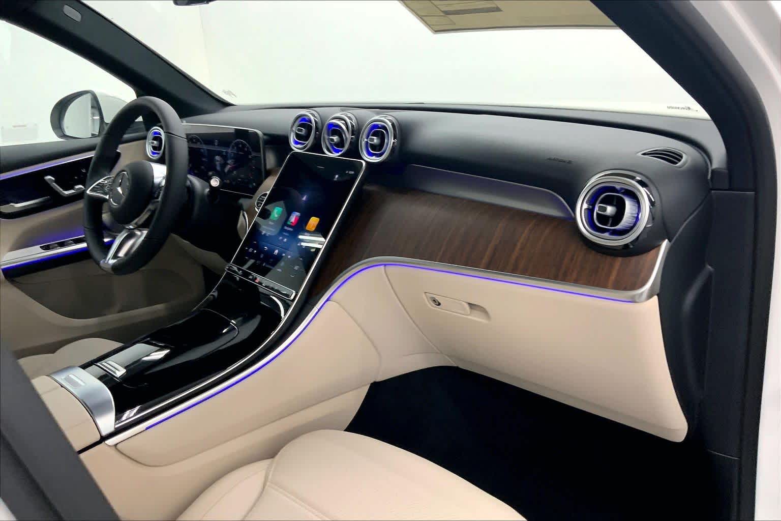 2027 Mercedes-Benz GLC 300 SUV
