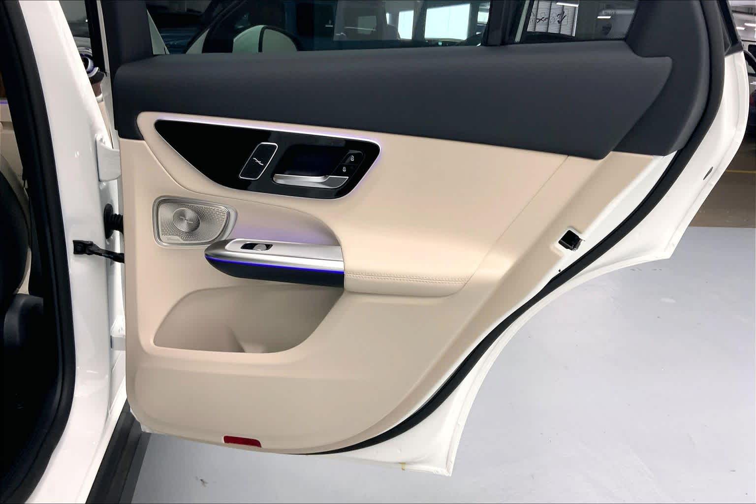 2027 Mercedes-Benz GLC 300 SUV