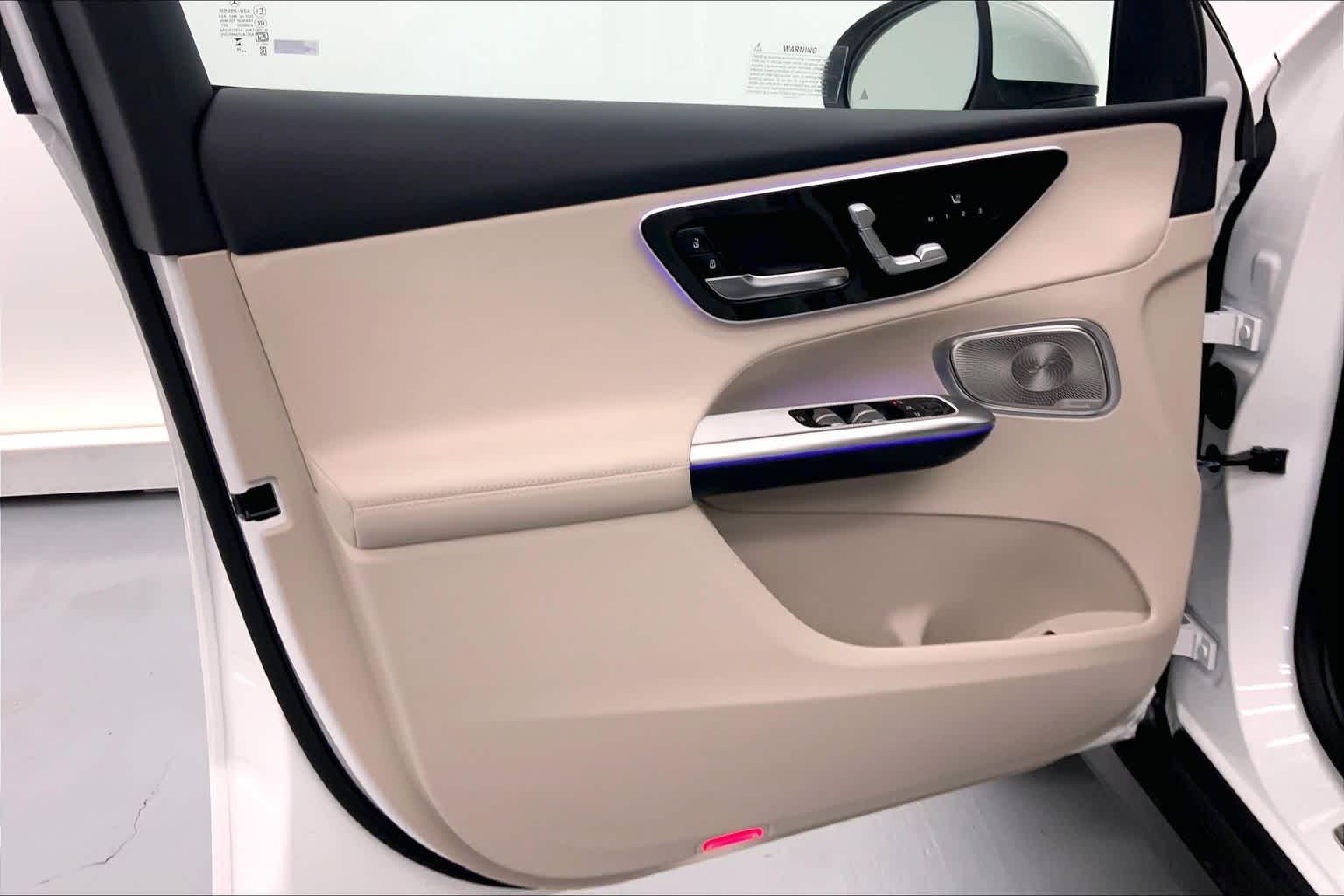2027 Mercedes-Benz GLC 300 SUV