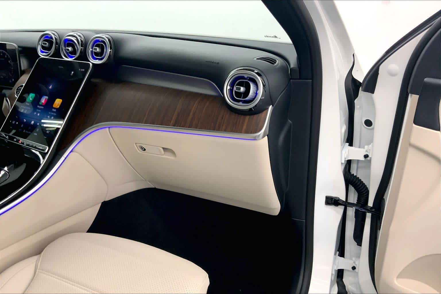 2027 Mercedes-Benz GLC 300 SUV