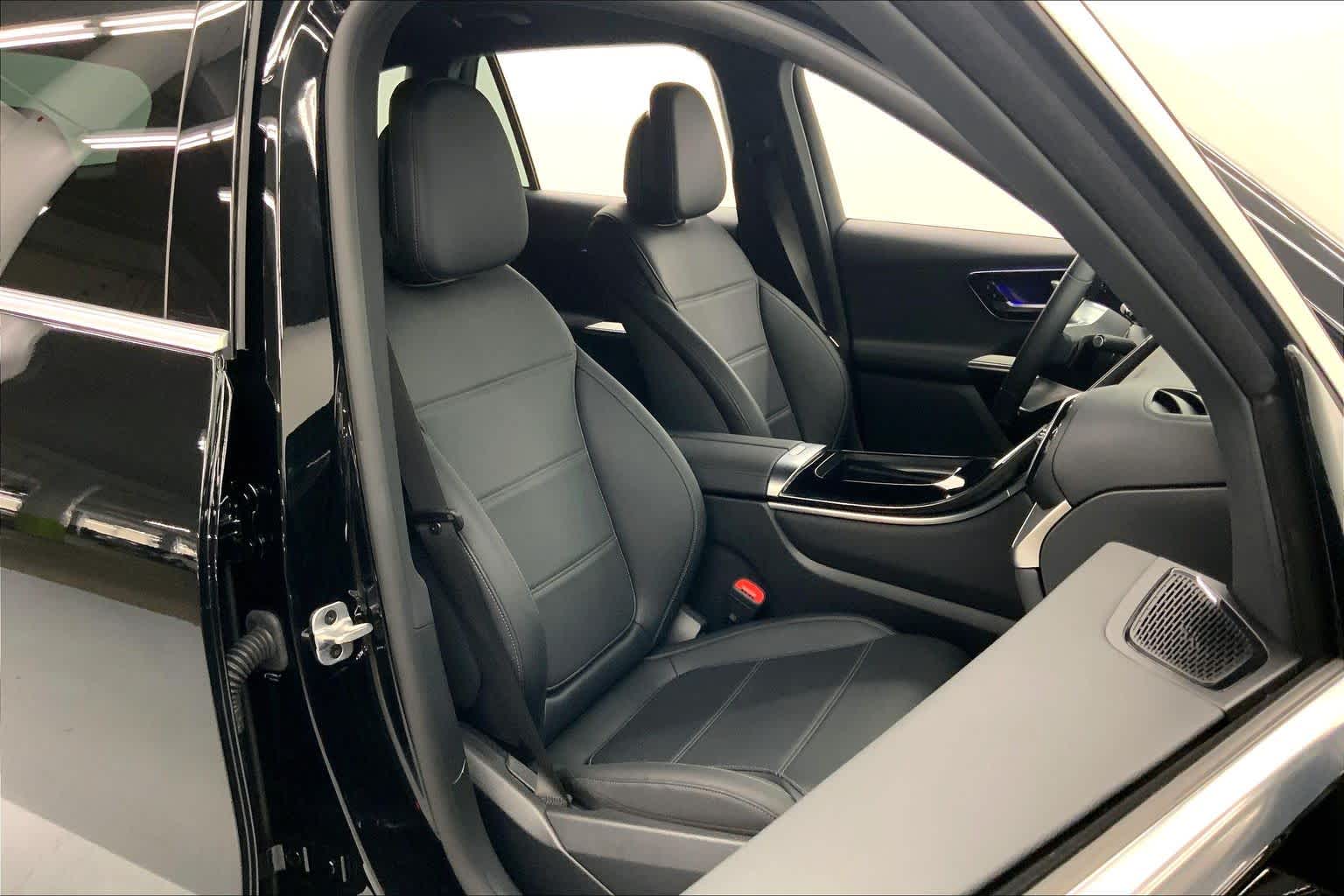 2025 Mercedes-Benz GLC GLC 300