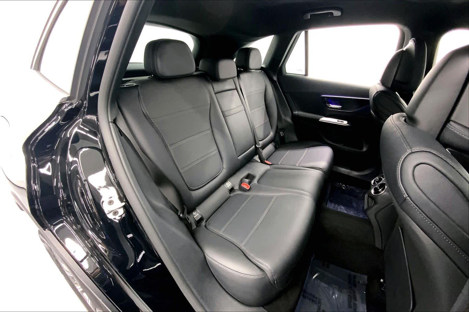 2025 Mercedes-Benz GLC GLC 300