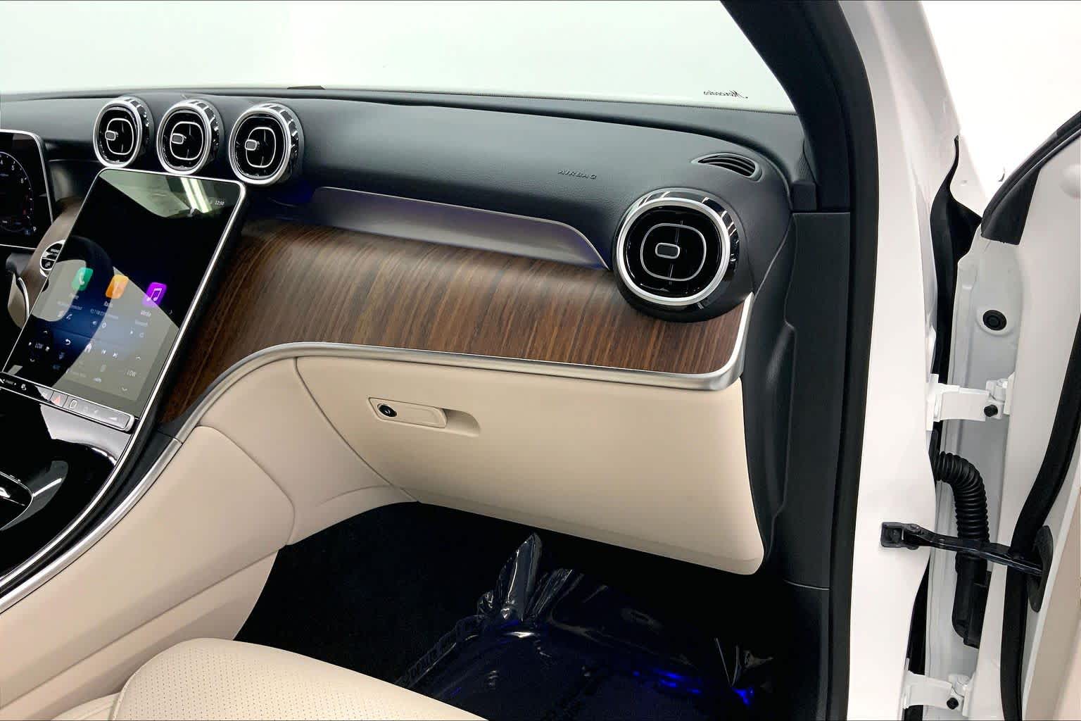 2026 Mercedes-Benz GLC 300 GLC 300