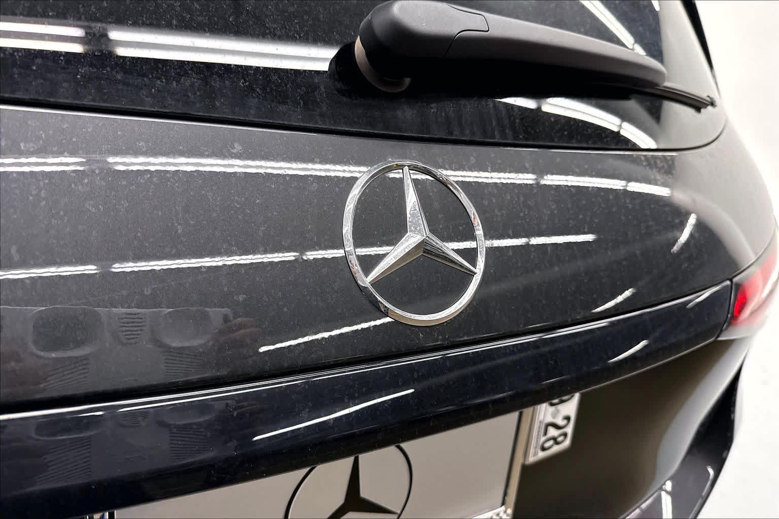 2027 Mercedes-Benz GLC 300 SUV