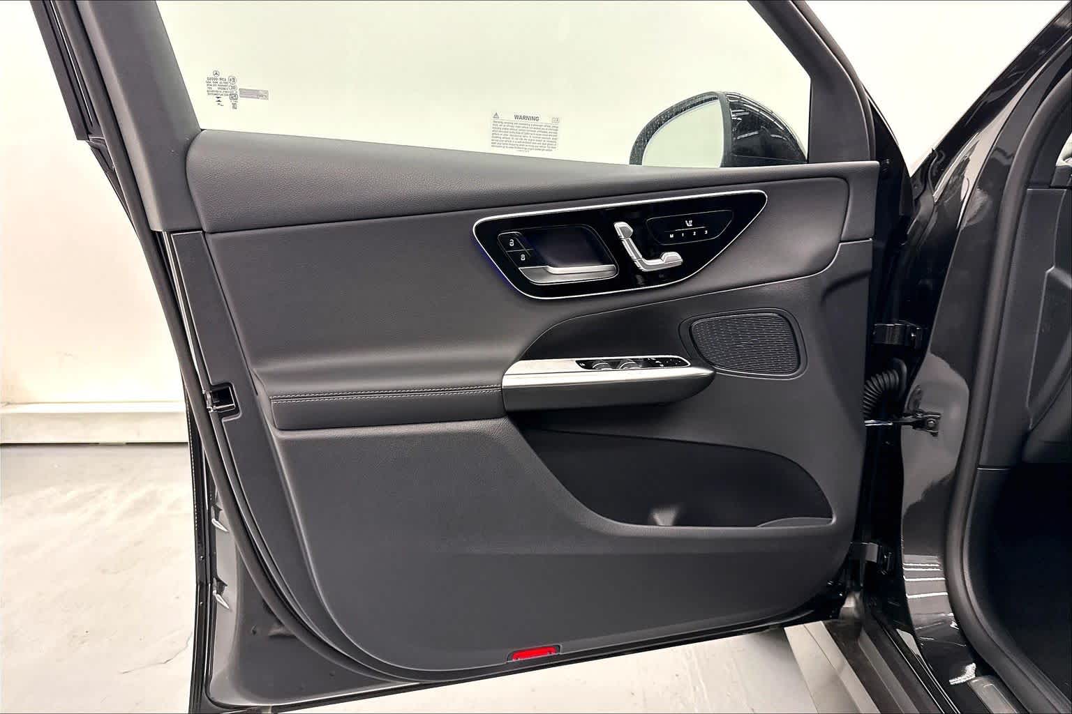 2027 Mercedes-Benz GLC 300 SUV