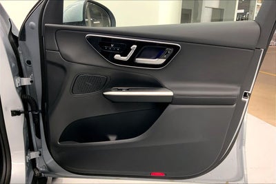2027 Mercedes-Benz GLC 300 SUV