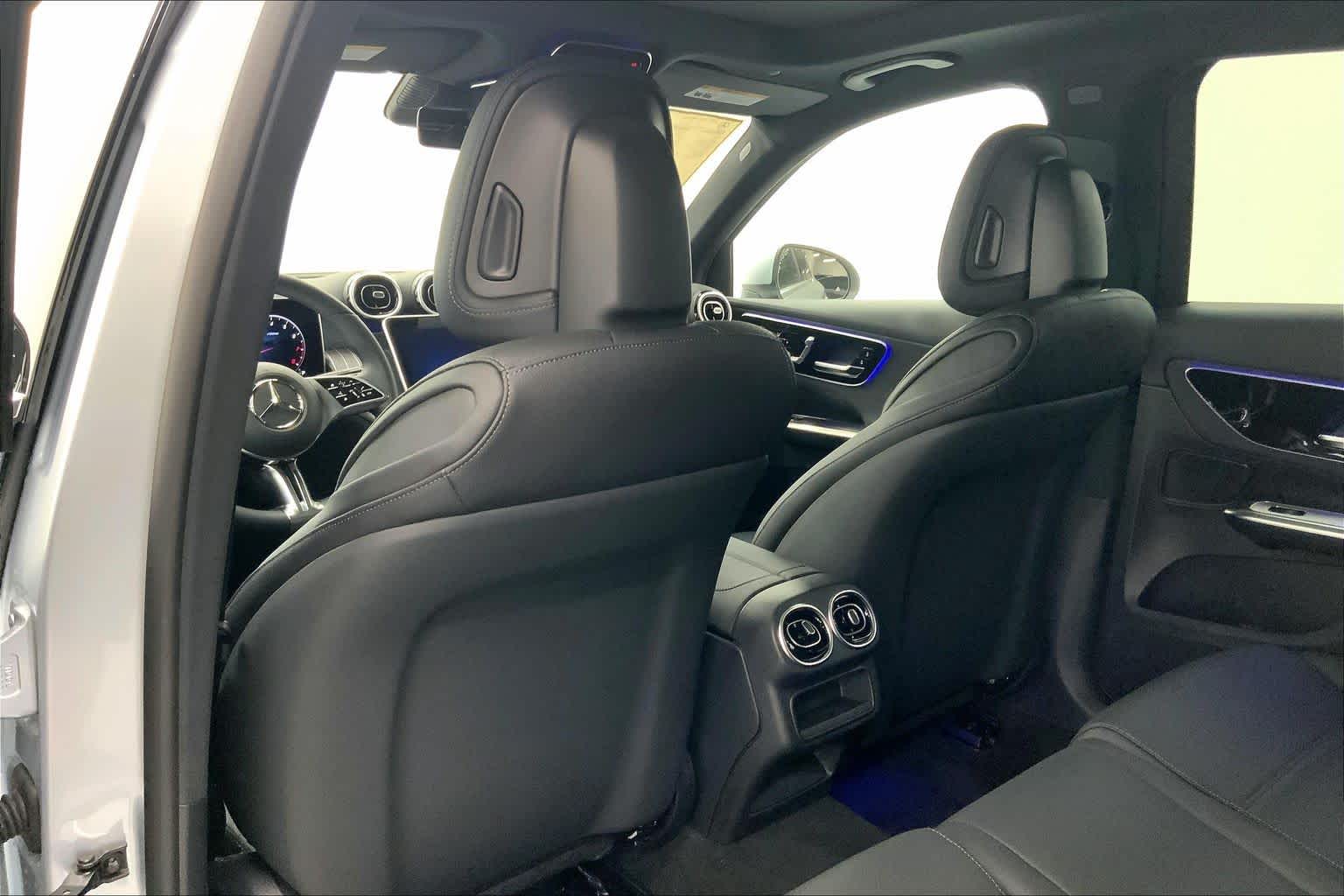 2027 Mercedes-Benz GLC 300 SUV