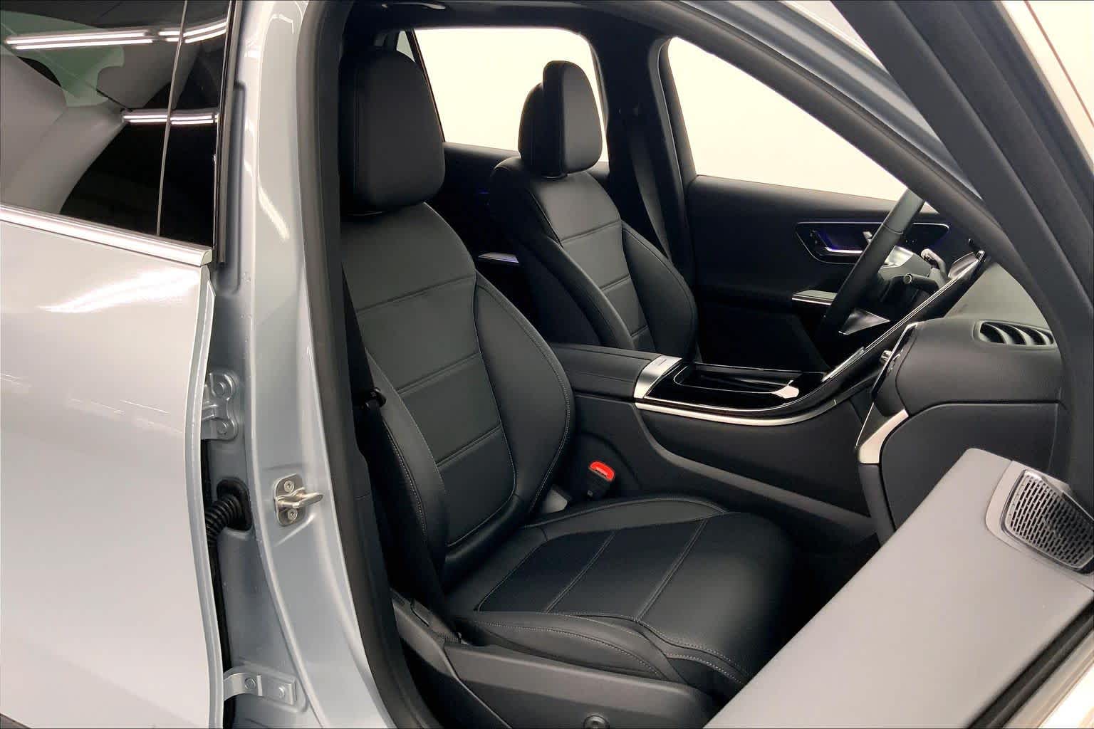 2027 Mercedes-Benz GLC 300 SUV