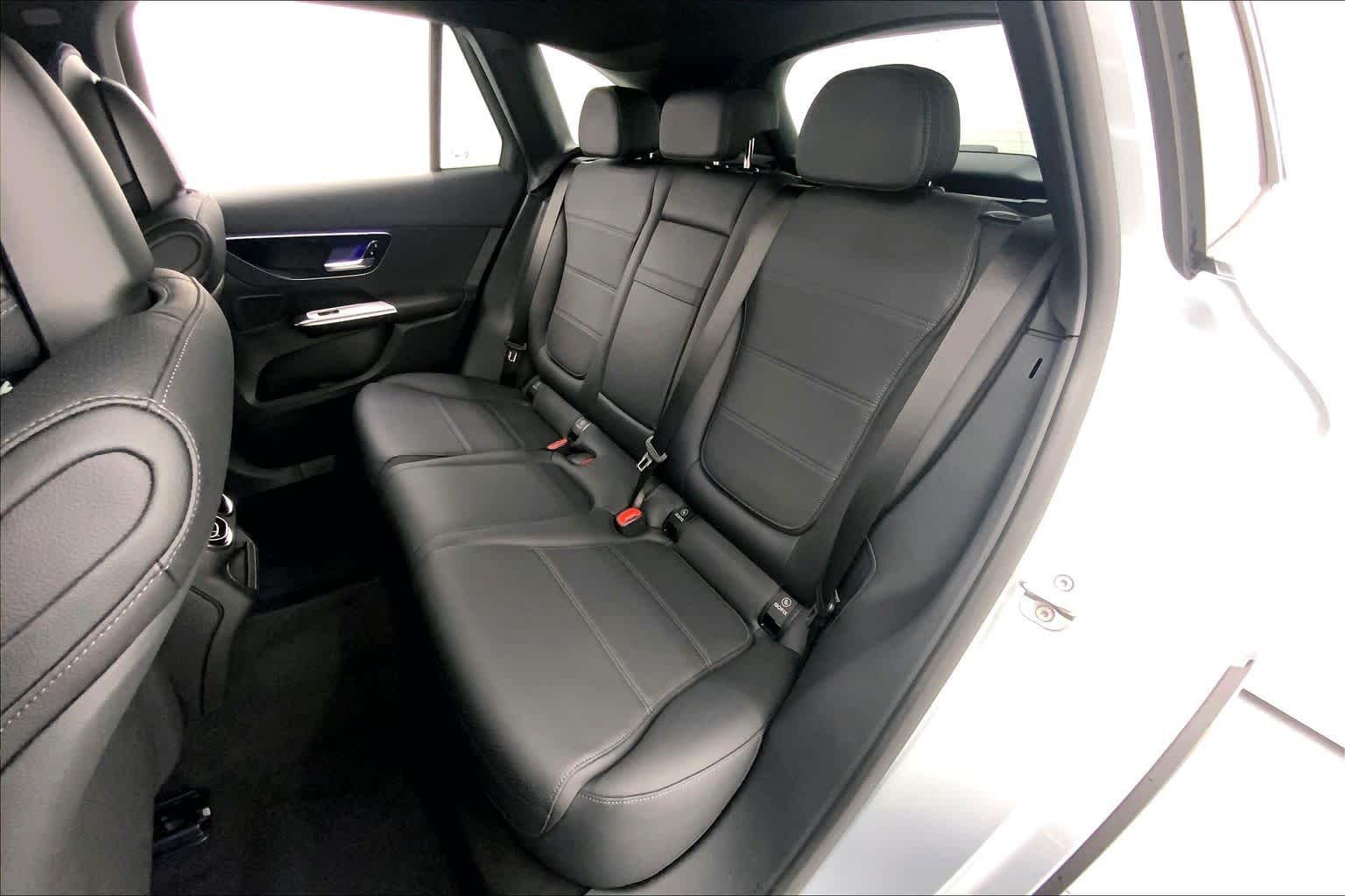 2027 Mercedes-Benz GLC 300 SUV