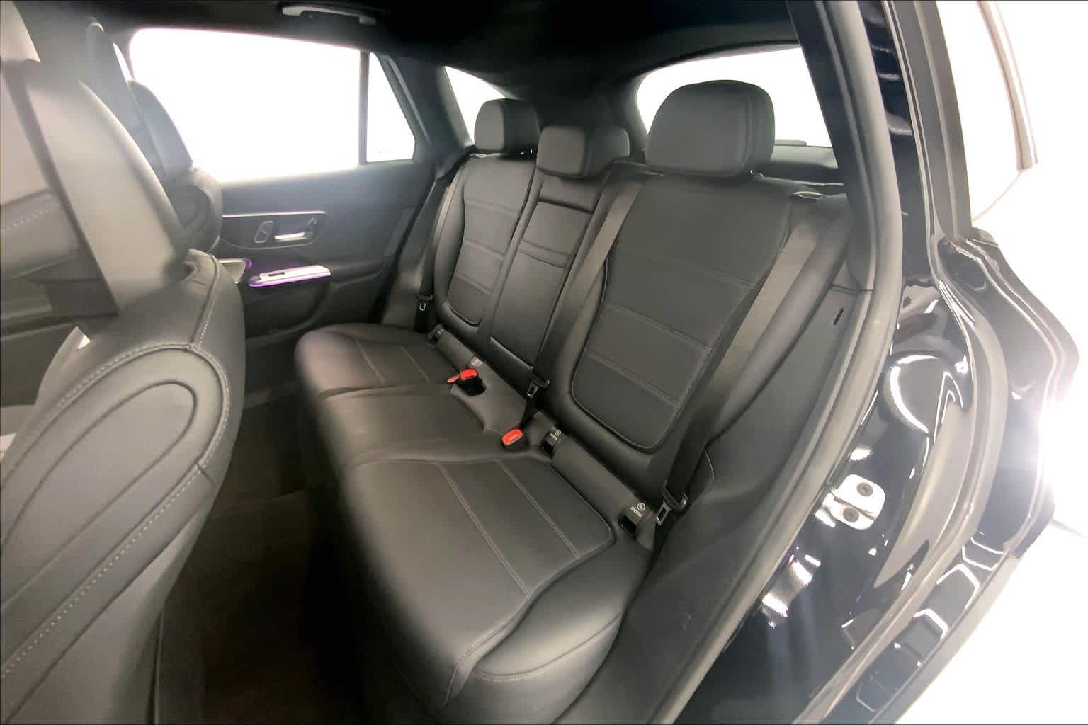 2025 Mercedes-Benz GLC GLC 300